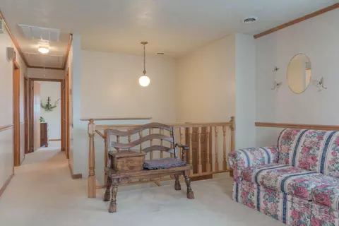 6053 Ruebush Rd, Dublin, VA 24084 photo 4