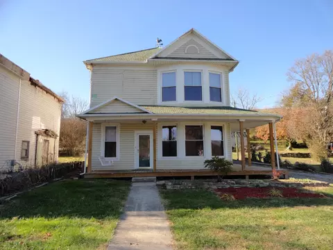95 Main St, Eagle Rock, VA 24085 photo 2