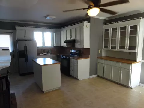 95 Main St, Eagle Rock, VA 24085 photo 12