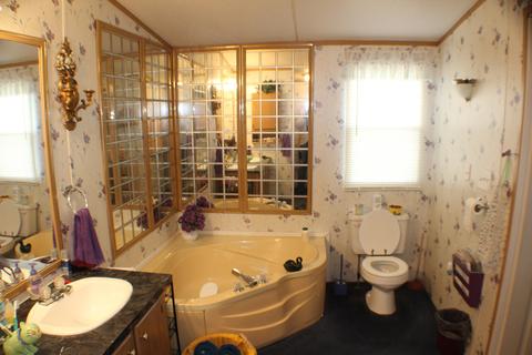 102 Cherokee Ln, Thaxton, VA 24174 photo 16