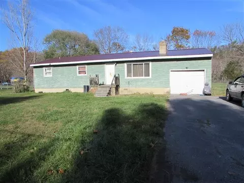 308 Broken Arrow Ln, Covington, VA 24426 photo 1