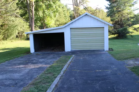 6684 Wilderness Rd, Dublin, VA 24084 photo 9