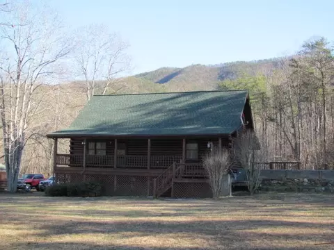 2228 Old Rail Rd, Eagle Rock, VA 24085 photo 1