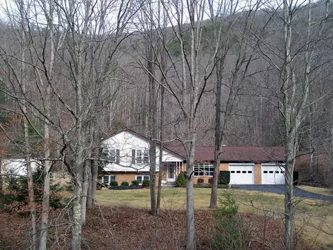 211 Jerrys Run Rd, Covington, VA 24426 photo 6
