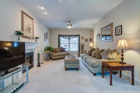 6207 Crumpacker Dr, Roanoke, VA 24012 photo 9