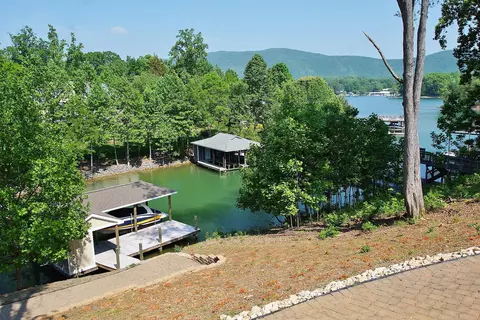 171 Mountain Shore Dr, Penhook, VA 24137 photo 38