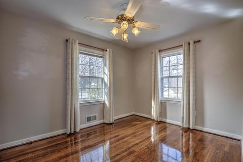 2802 Spring Rd SW, Roanoke, VA 24015 photo 6
