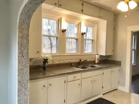 321 Third St, Clifton Forge, VA 24422 photo 3