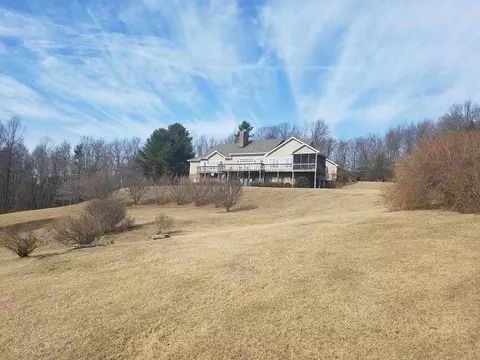 9237 Patterson Dr, Bent Mountain, VA 24059 photo 8