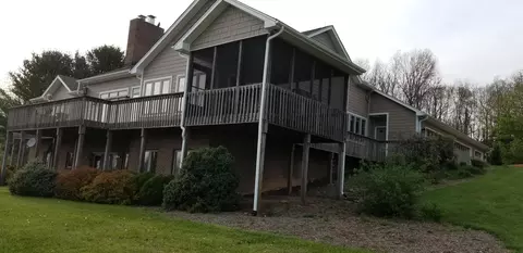 9237 Patterson Dr, Bent Mountain, VA 24059 photo 11