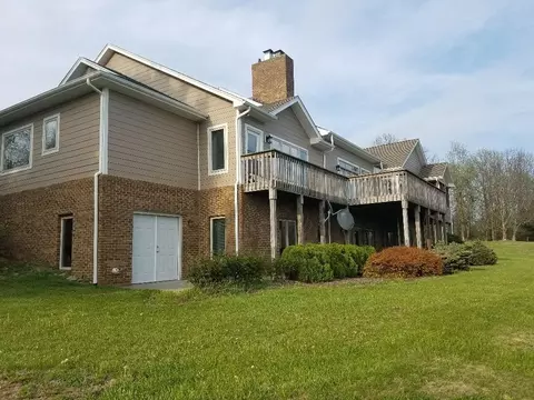 9237 Patterson Dr, Bent Mountain, VA 24059 photo 12
