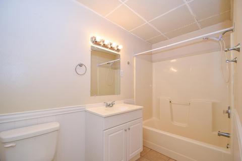 302 E Augusta Ave, Vinton, VA 24179 photo 10