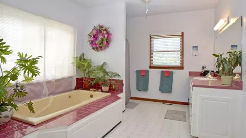 2365 Lipscomb Rd, Moneta, VA 24121 photo 22