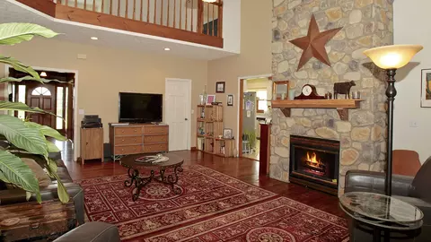 2365 Lipscomb Rd, Moneta, VA 24121 photo 5