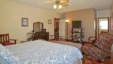 2365 Lipscomb Rd, Moneta, VA 24121 photo 21