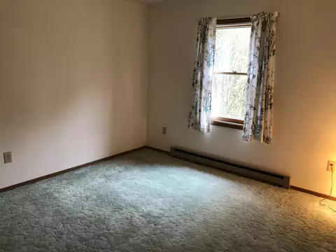 2554 Reesedale Rd, Elliston, VA 24087 photo 9