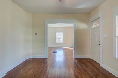1363 Thomason Rd SE, Roanoke, VA 24014 photo 4