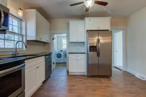 1363 Thomason Rd SE, Roanoke, VA 24014 photo 7