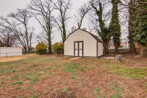 618 E Augusta Ave, Vinton, VA 24179 photo 18