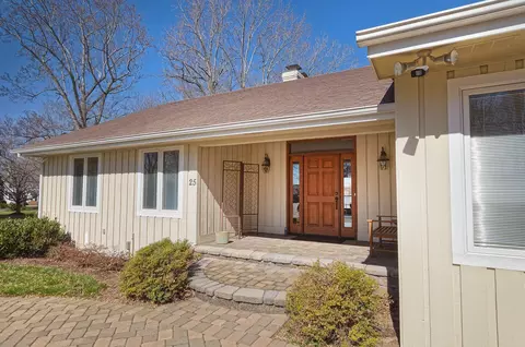 25 Lands End Rd, Penhook, VA 24137 photo 2