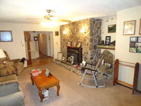 5915 Falls Rd, Covington, VA 24426 photo 12