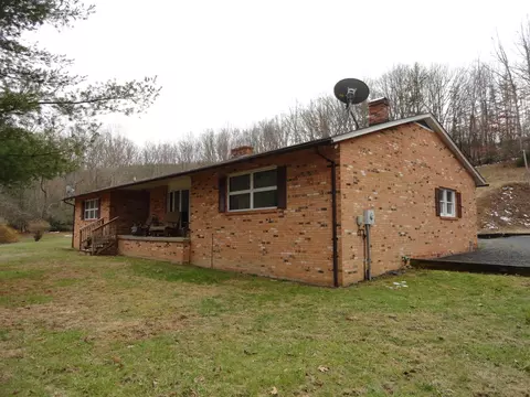 5915 Falls Rd, Covington, VA 24426 photo 5