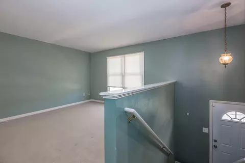 3459 Brookrun Cir, Roanoke, VA 24012 photo 8
