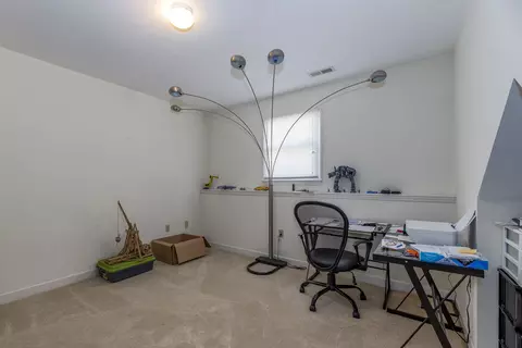 3459 Brookrun Cir, Roanoke, VA 24012 photo 10