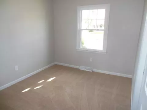 623 Two Tree Ln, Roanoke, VA 24019 photo 13