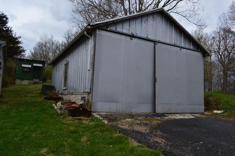 206 Bridge St S, Buchanan, VA 24066 photo 16