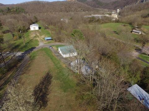 206 Bridge St S, Buchanan, VA 24066 photo 18