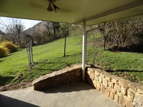 19 High St, Eagle Rock, VA 24085 photo 3
