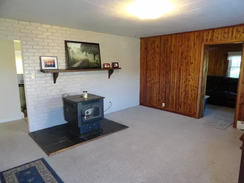 19 High St, Eagle Rock, VA 24085 photo 9