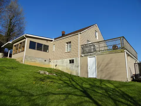 19 High St, Eagle Rock, VA 24085 photo 6
