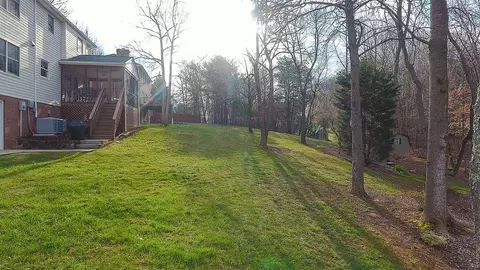 293 Fox Fire, Cloverdale, VA 24077 photo 6