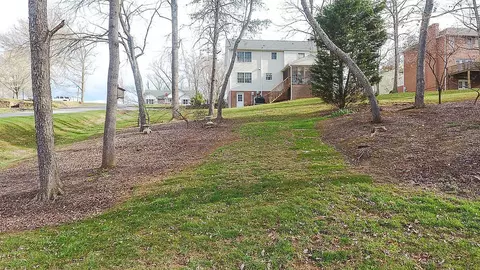 293 Fox Fire, Cloverdale, VA 24077 photo 8