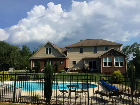 4025 Carson Rd, Roanoke, VA 24012 photo 3
