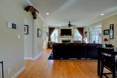 4025 Carson Rd, Roanoke, VA 24012 photo 13