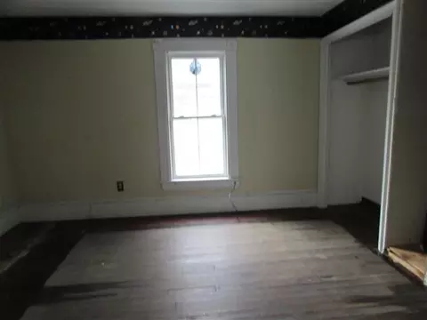 219 E Main St, Covington, VA 24426 photo 14