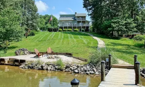 70 Windtree Dr, Moneta, VA 24121 photo 3