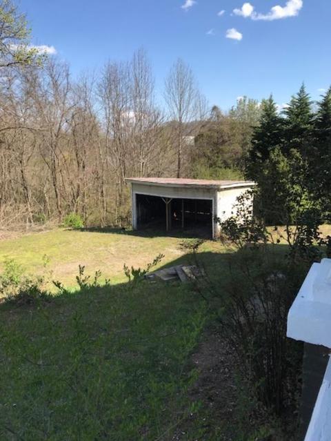 56 E 8th St, Fieldale, VA 24089 photo 12