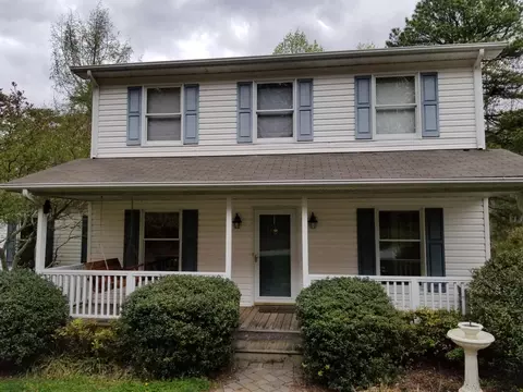 400 Old Mountain Rd, Penhook, VA 24137 photo 5