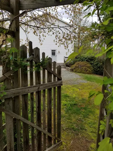 400 Old Mountain Rd, Penhook, VA 24137 photo 7