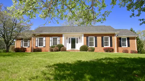 1229 Trails End Rd, Goodview, VA 24095 photo 3