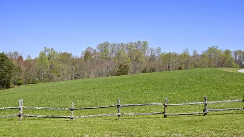 1229 Trails End Rd, Goodview, VA 24095 photo 8