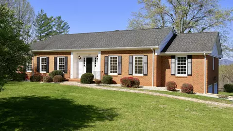 1229 Trails End Rd, Goodview, VA 24095 photo 14