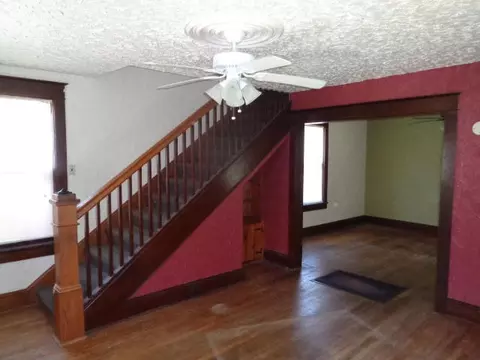 210 E Trout St, Covington, VA 24426 photo 6