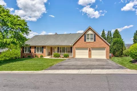 1904 Springmill Rd, Salem, VA 24153 photo 4