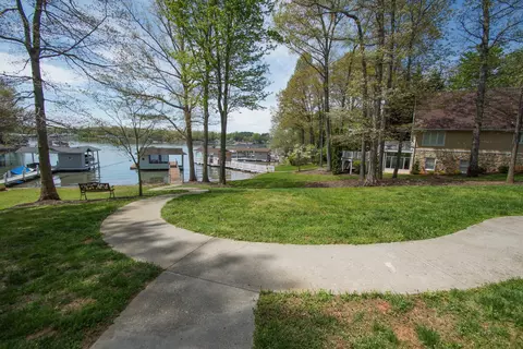 415 Cross Harbour Dr, Penhook, VA 24137 photo 13