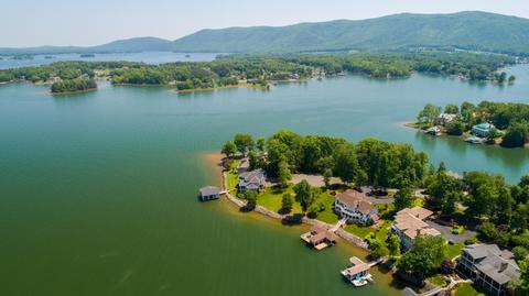 105 Blackwater Cir, Penhook, VA 24137 photo 58
